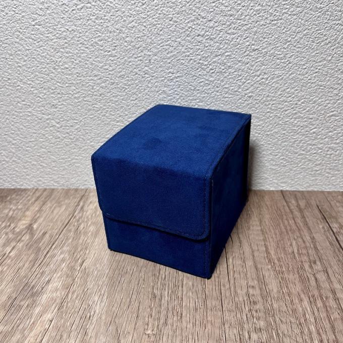Tampilan Jam Tangan Mewah Suede Biru Khusus 2