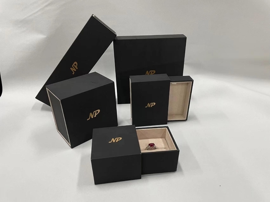 Grosir Kustom Liontin Kotak Karton Perhiasan Cincin Anting-Anting Gelang Gelang Kalung Perhiasan Hadiah Sentuhan Lembut