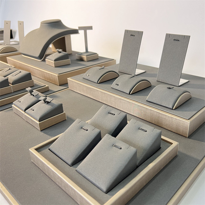 Toko Counter Gray Jewelry Trays Menampilkan Alat Peraga Cincin Kalung Bangle Display Rack