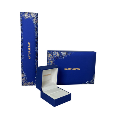 Kertas khusus dengan kotak kemasan perhiasan logo foil emas