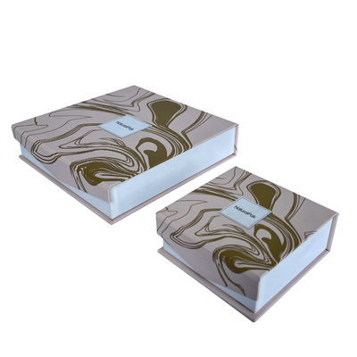 ROHS Magnetic Closure Jewelry Box Artistik Dicetak Kotak Kemasan Lipat
