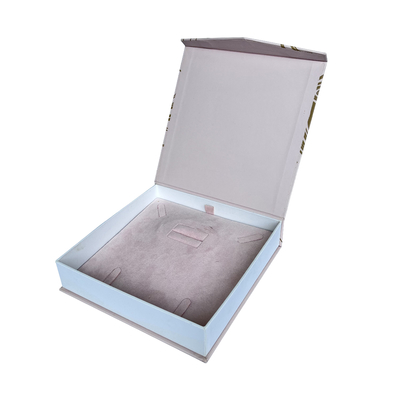 ROHS Magnetic Closure Jewelry Box Artistik Dicetak Kotak Kemasan Lipat