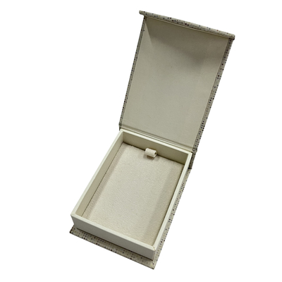 Magnetic Matt Lamination Folding Paper Gift Box Dengan Logo Glossy Black UV Coating