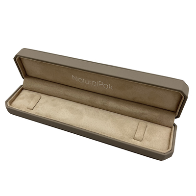 Soft Touch PU Khaki Jewelry Packaging Box Untuk Cincin Anting Bangle
