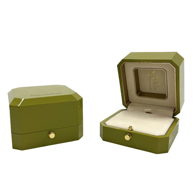 Green Spray Painted Ring Luxury Jewelry Case Dengan Bentuk Segi Delapan